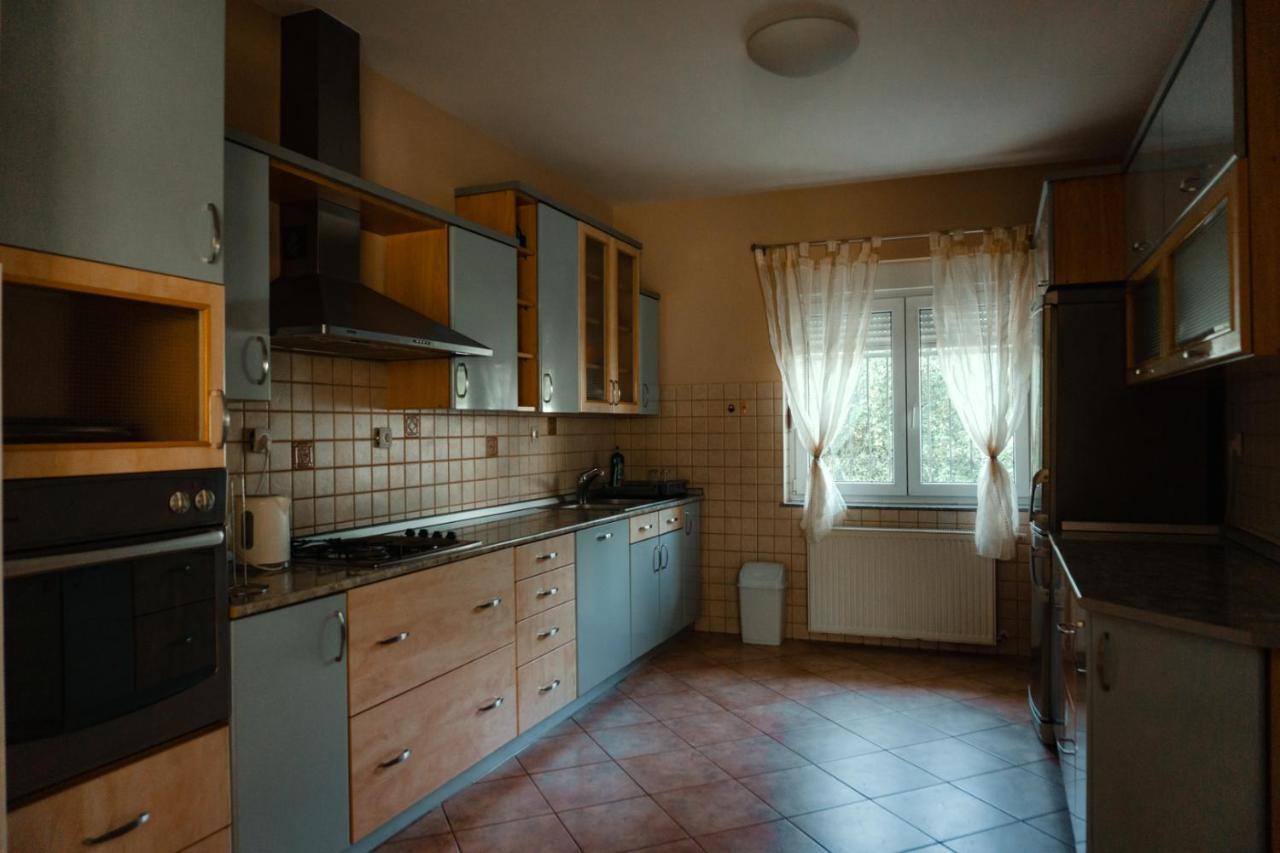 מוסטר Holiday Home Rozic - Villa With Private Seasonal Heated Pool מראה חיצוני תמונה